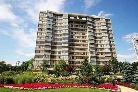 Exterior of 1201 Steeles Avenue West in Toronto