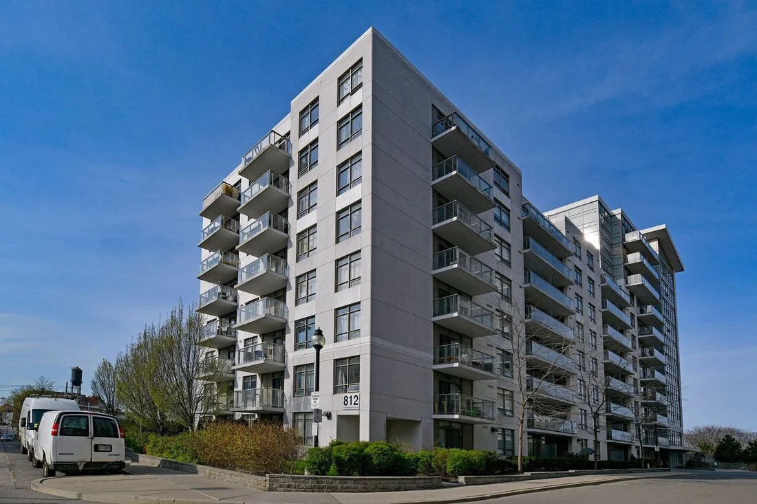 Exterior of 812 Lansdowne Avenue in Toronto